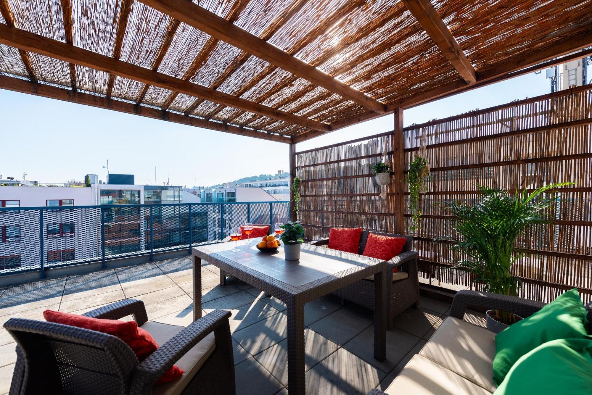 Premiumn Penthouse With Terrace In * Praga