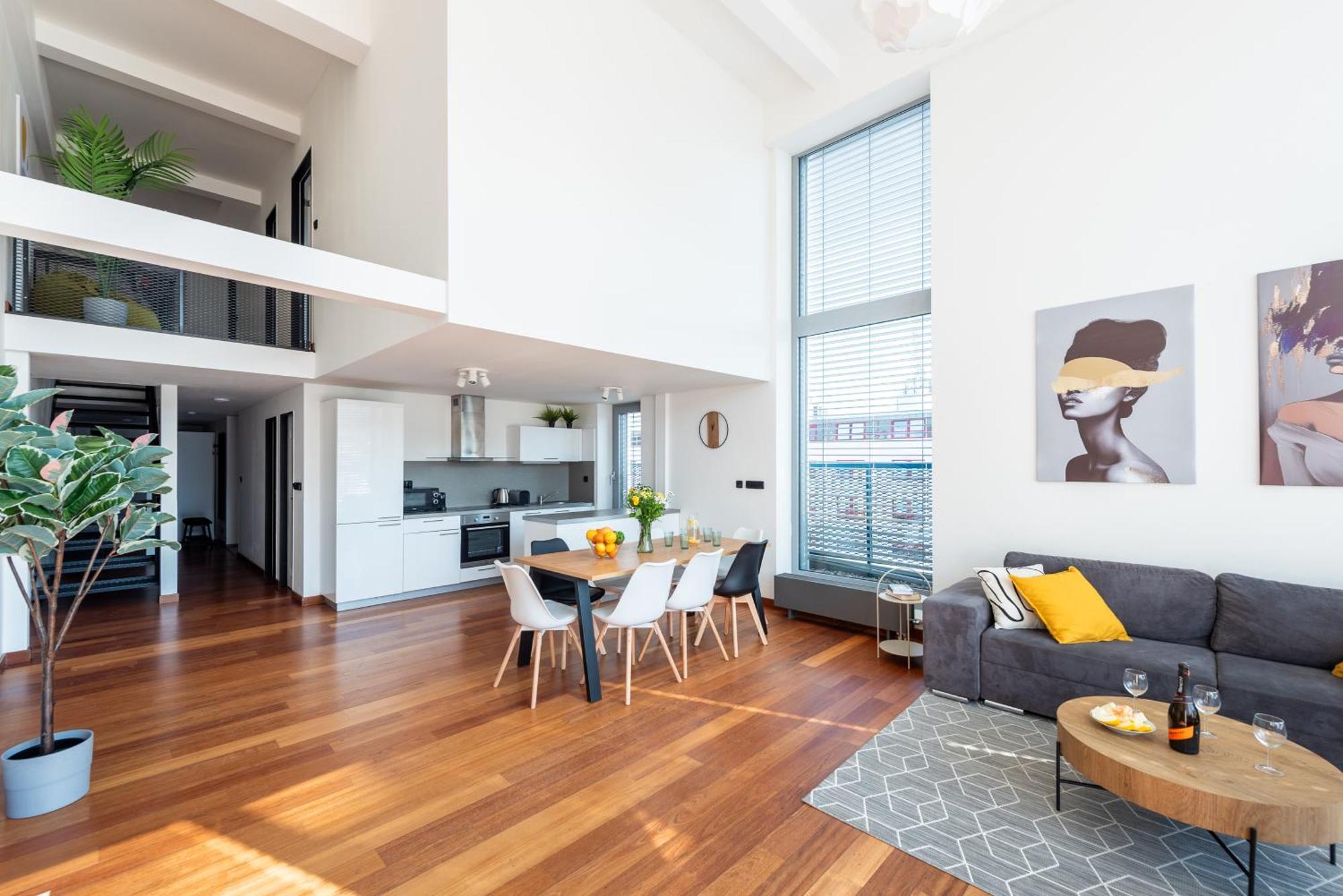 Premiumn Penthouse With Terrace In Apartamento Praga